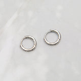 kliksluiting creolen zilver met glitters