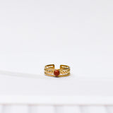 Smalle gouden driebandige ring met carneool 